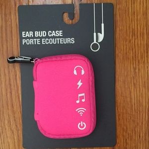 Ear phone case. NWT